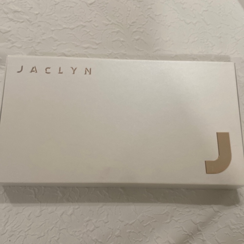 Jaclyn highlighter collection